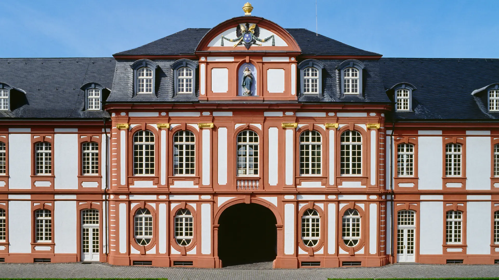 Foto von Innenansicht des Prälaturhofs