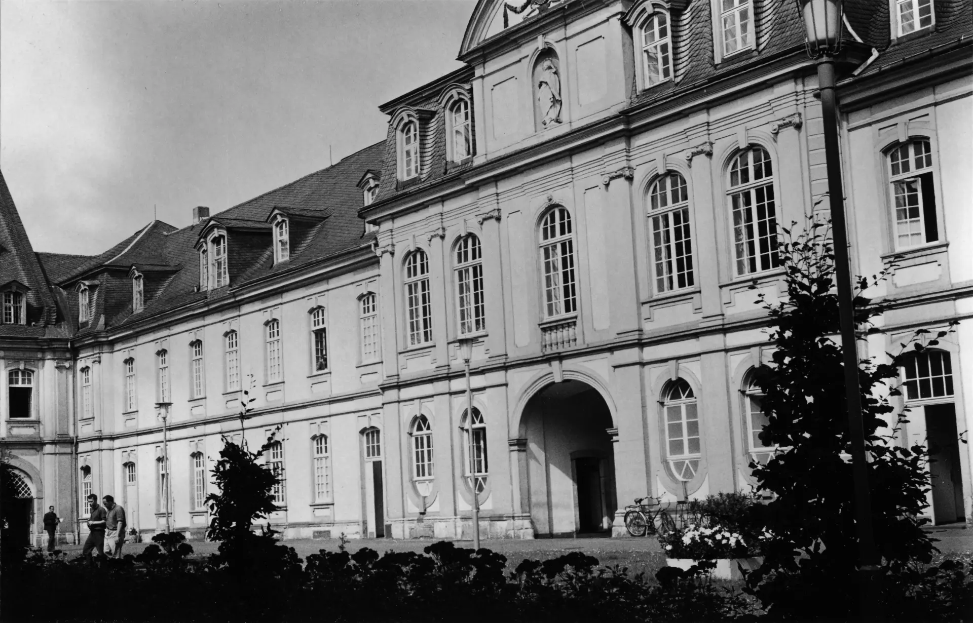 Prälaturhof der Abtei Brauweiler.