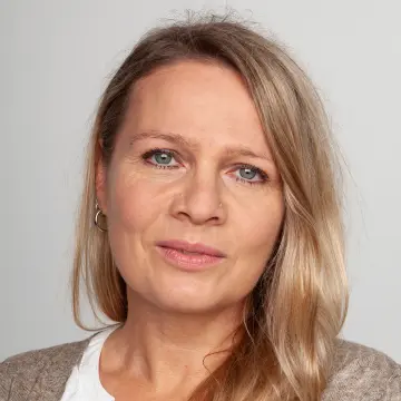 Portrait einer Mitarbeiterin.