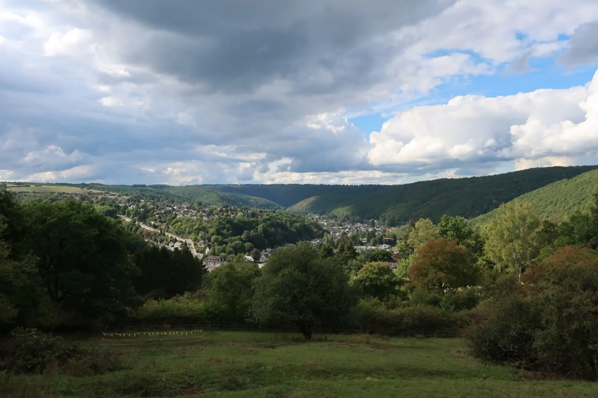 Blick vom Seminarhaus in der Eifel.