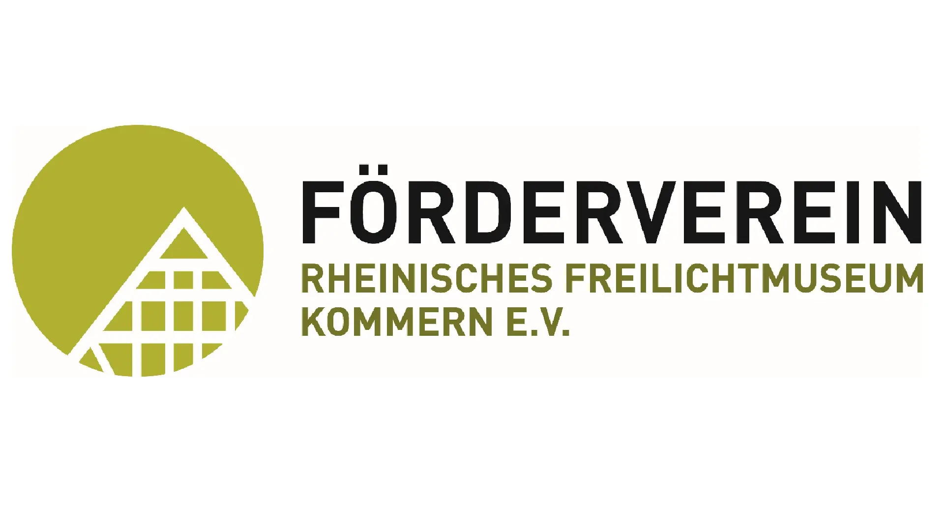 Gruppenfoto der Ehrenamtler*innen des Fördervereins bei einer Veranstaltung
