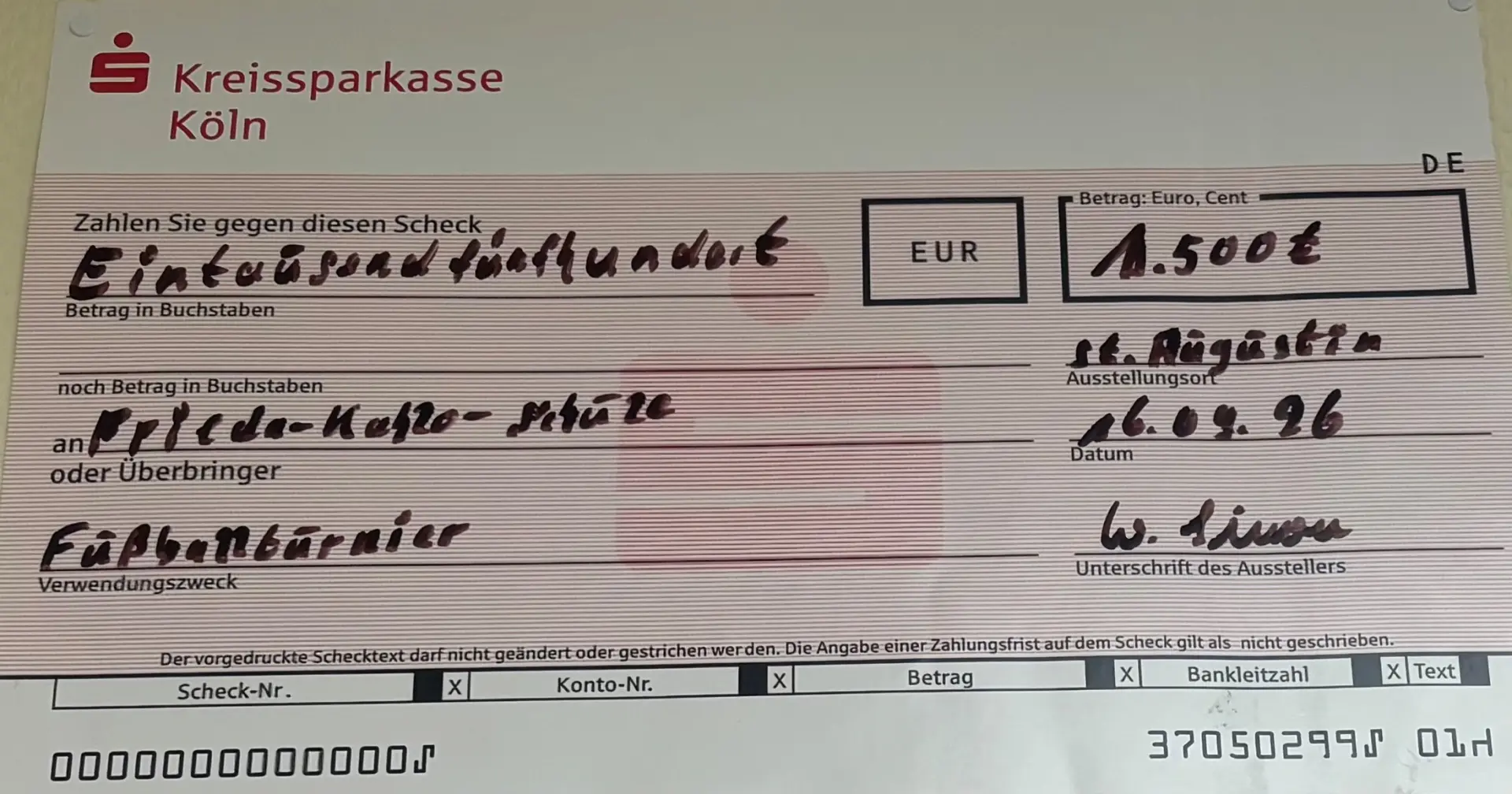 Aufnahme von einer händisch ausgefüllten Spendenquittung der Kreissparkasse Köln