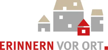 Logo mit dem Text "Erinnern vor Ort" und drei grauen und roten Häusern