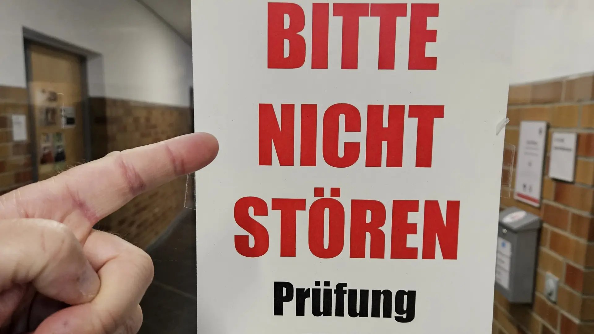 Schild "ZP 10"