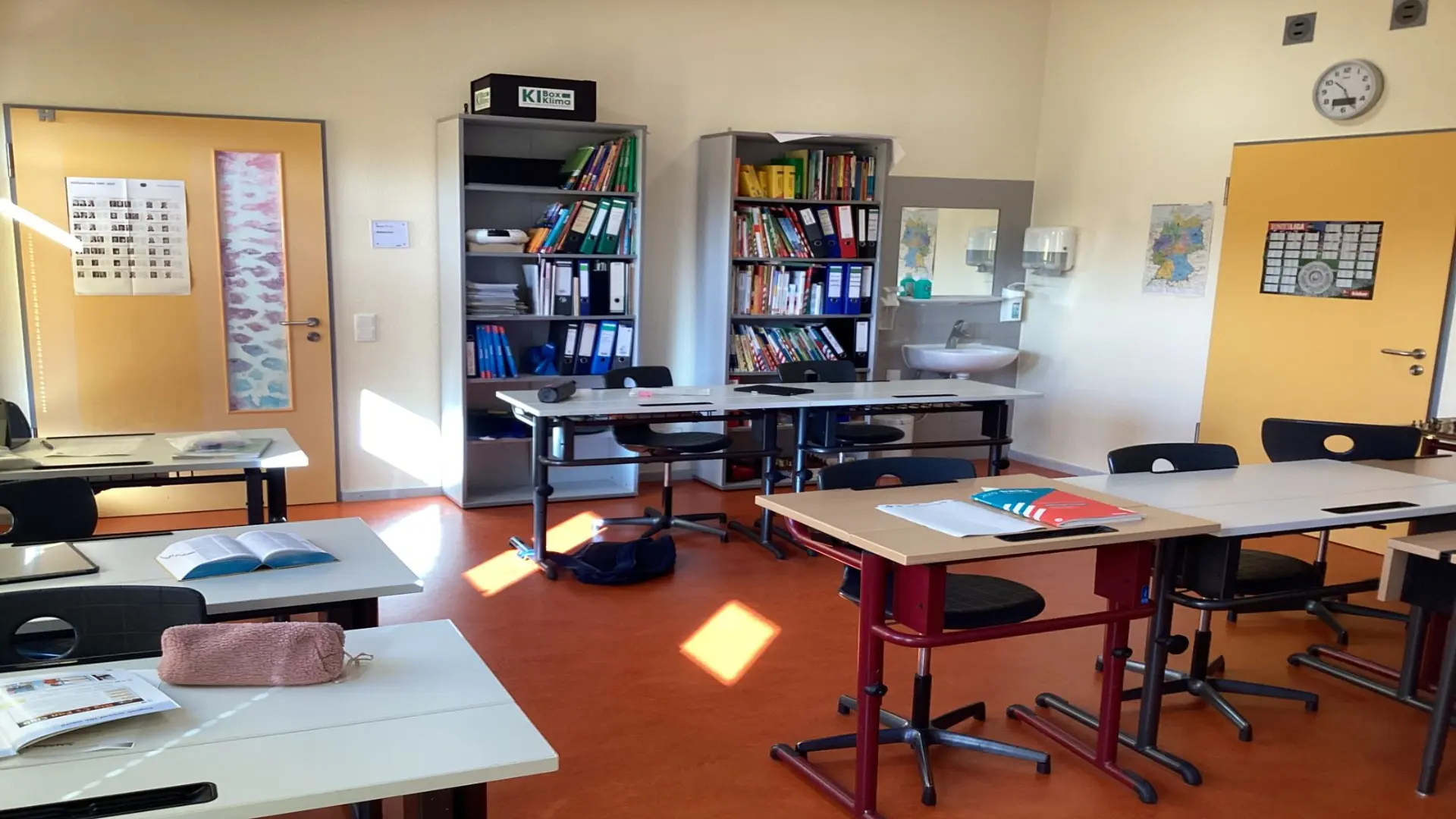 Klassenraum der Tagesklinik Heinsberg der LVR-Hanns-Dieter-Hüsch-Schule