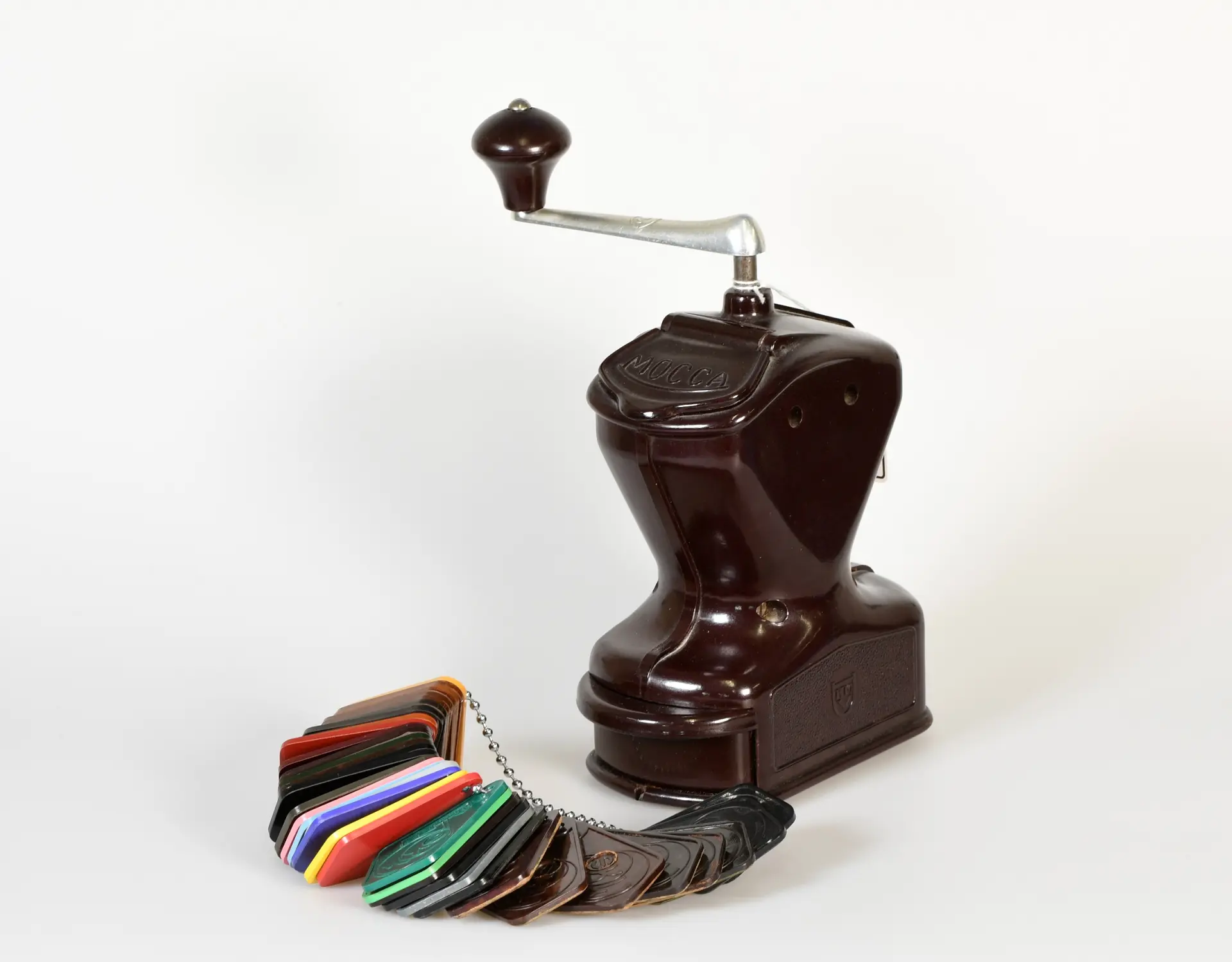 Schwarze Kaffeemühle aus Kunststoff