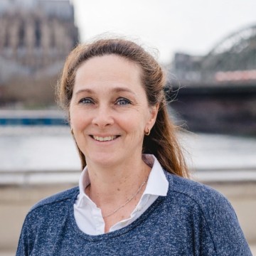 Porträt von Tanja Fürbaß