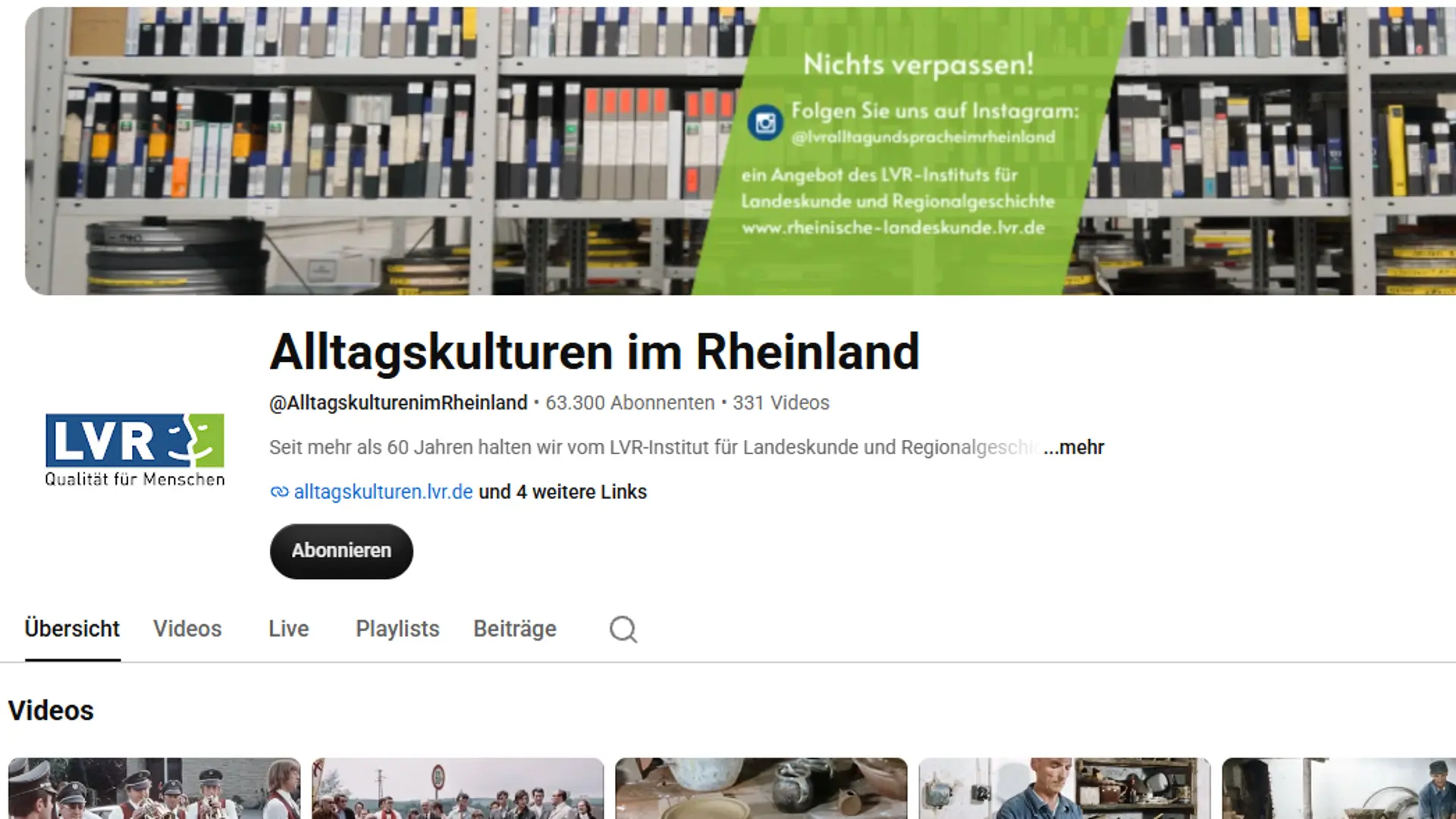 Screenshot eines LVR-gestalteten magenta-farbenen Facebook-Icons.