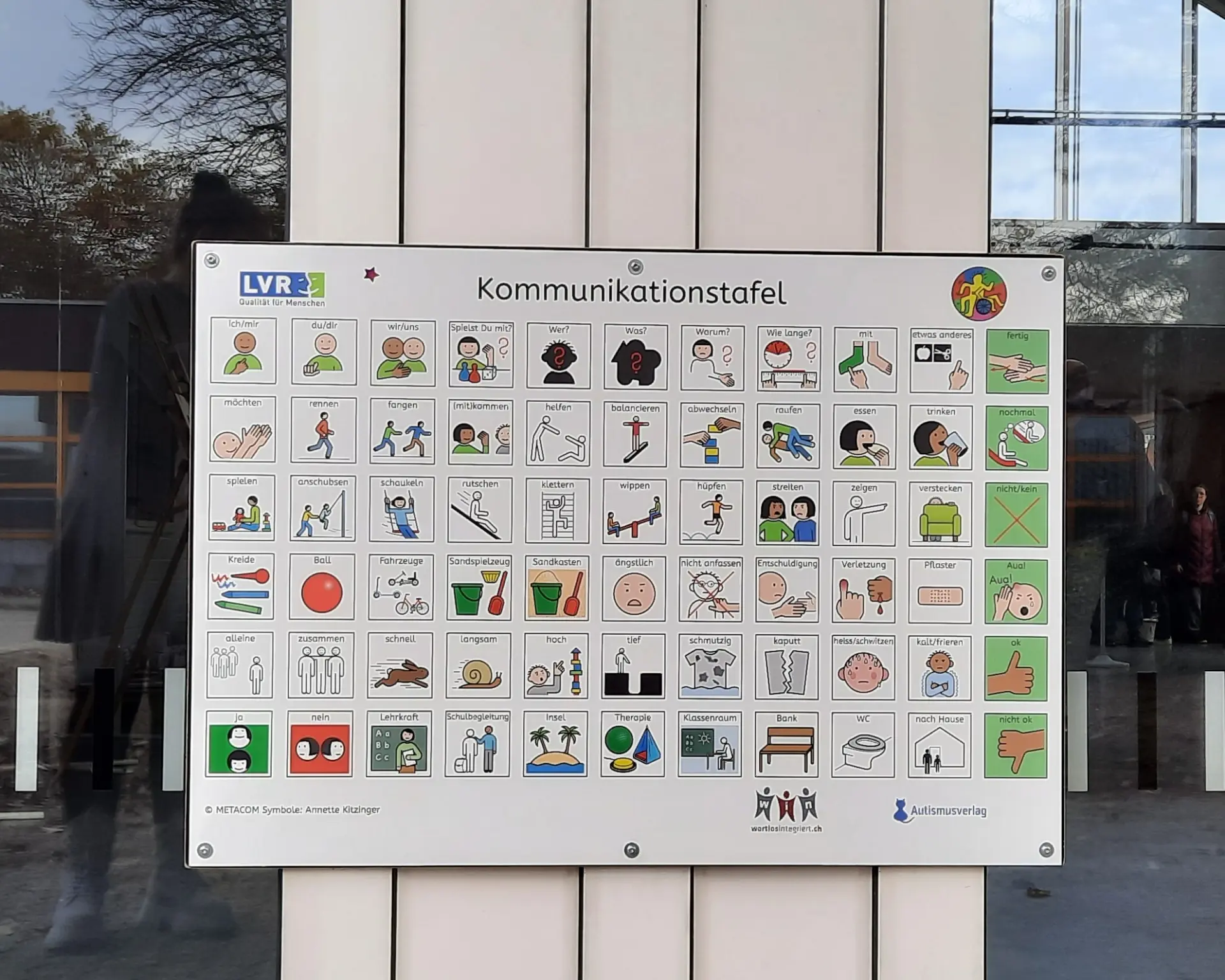 Kommunikationstafel der LVR-Irena-Sendler-Schule