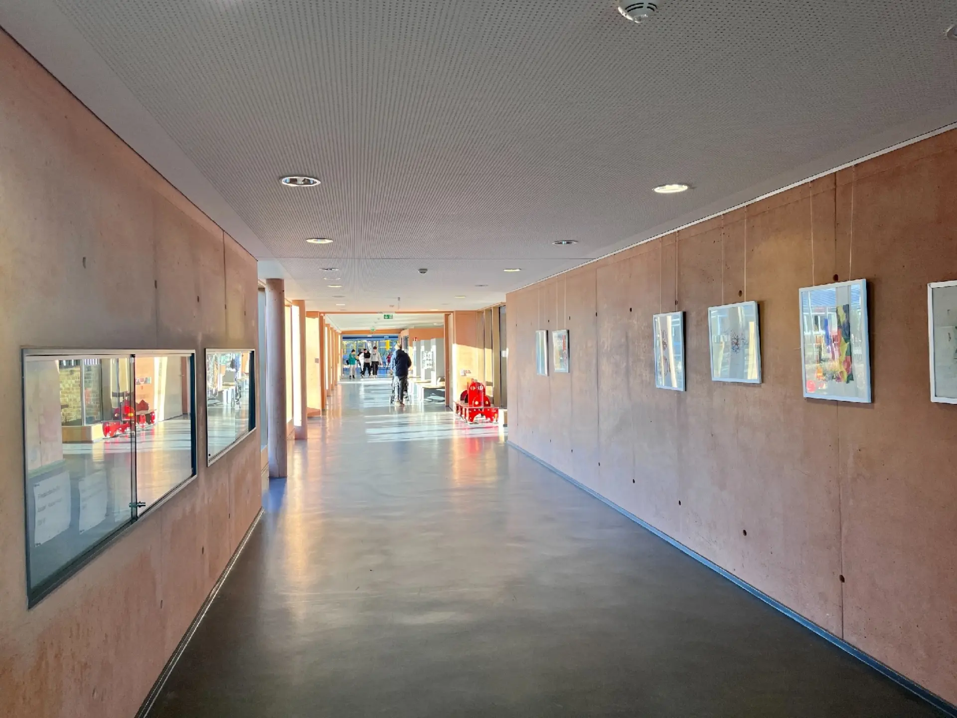 Blick in Schulflur