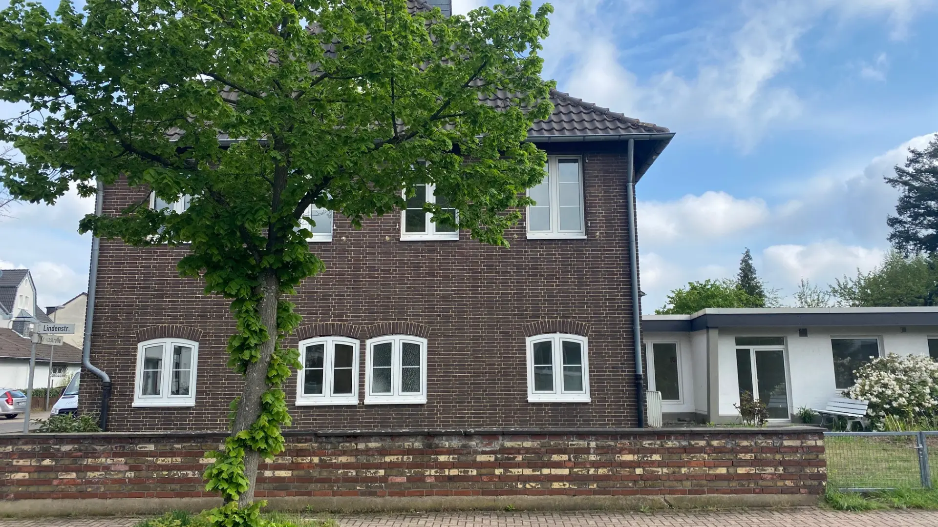 Hausansicht der Wohngruppe Langenfeld