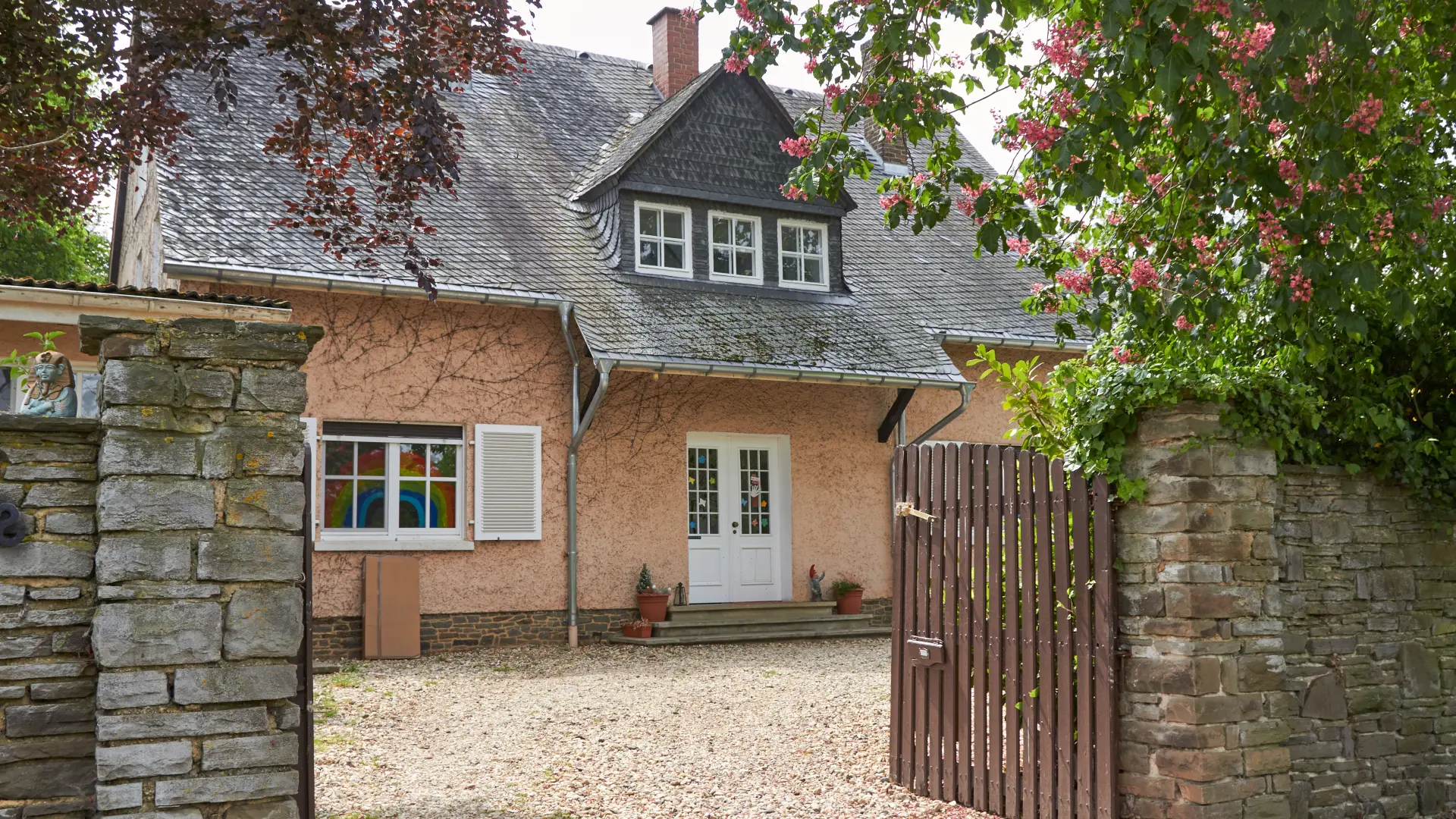 Hausansicht der Wohngruppe Münsterberg, Euskirchen