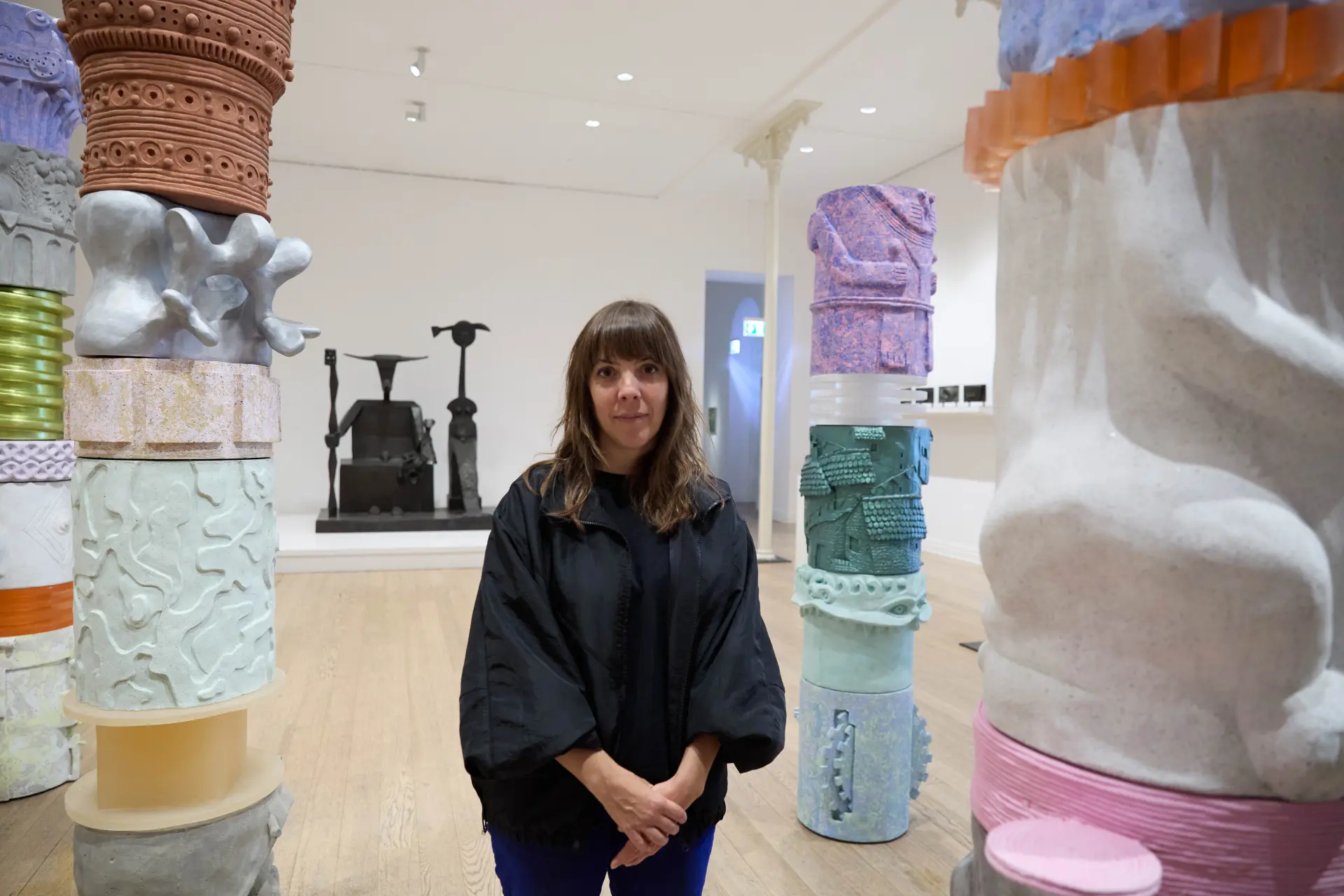 Marion Verboom in der Ausstellung