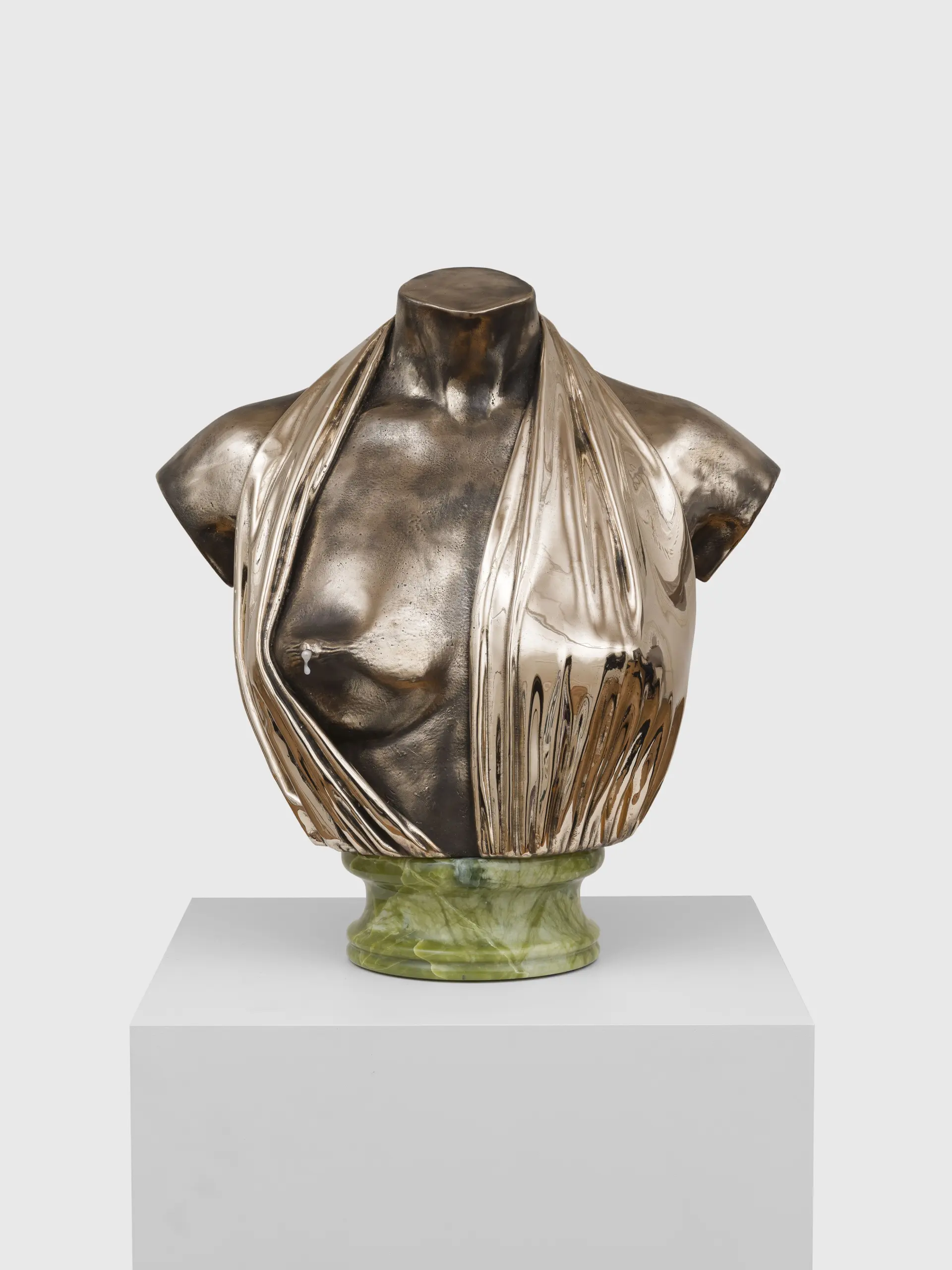 Frauenbüste aus Bronze