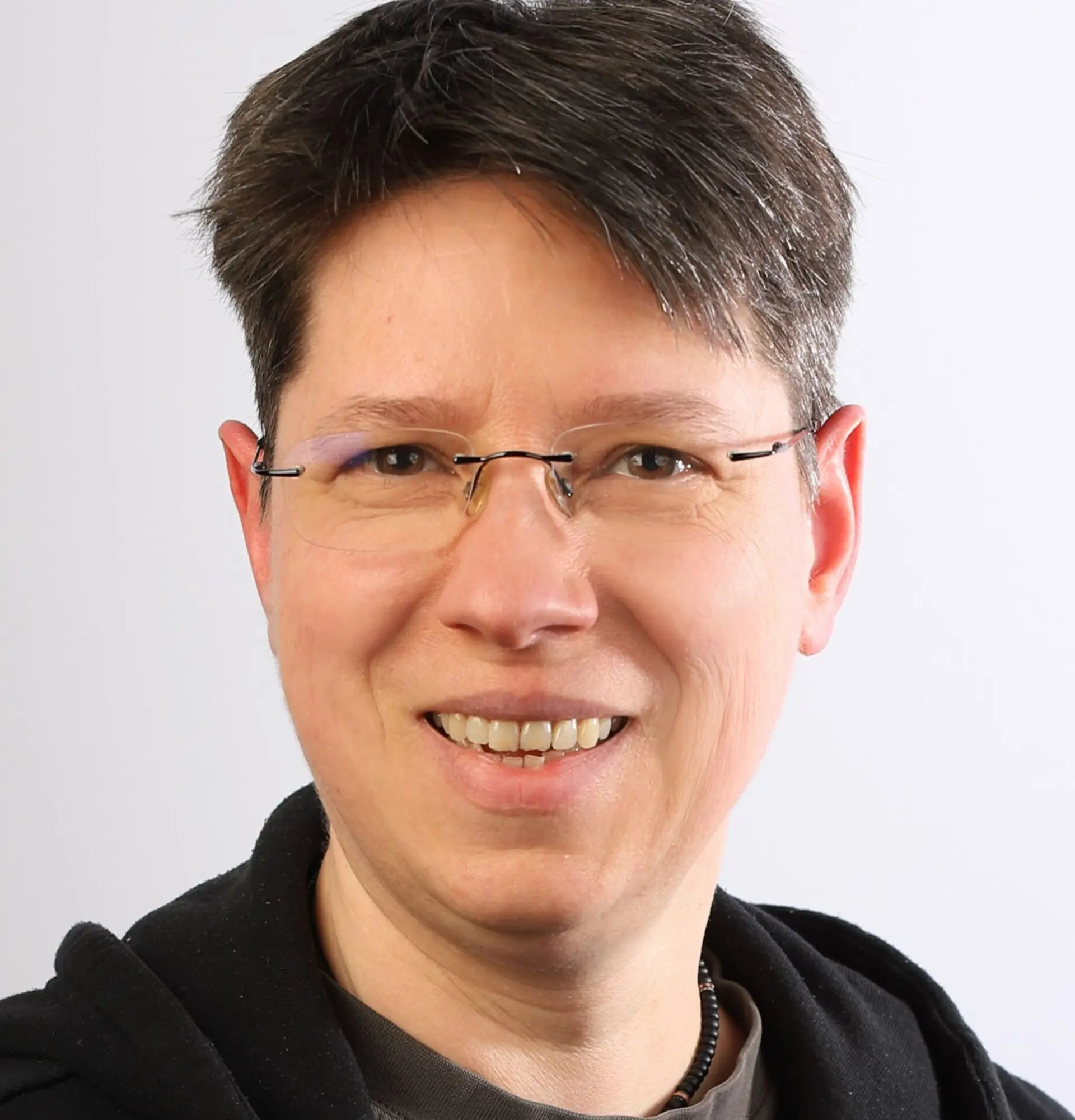Zu sehen ist Rebecca Lang.