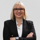 Portrait von  Janine Weidenbrück