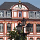 Das Foto zeigt die Abtei in Brauweiler