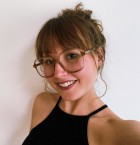 Portrait von     Antonia Ahrens