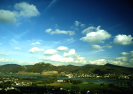 Foto: Landschaft mit blauem Himmel