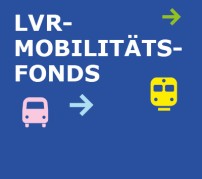 Grafik mit der Schrift "LVR-Mobilitätsfonds" und Symbolen für einen Zug und einen Bus.