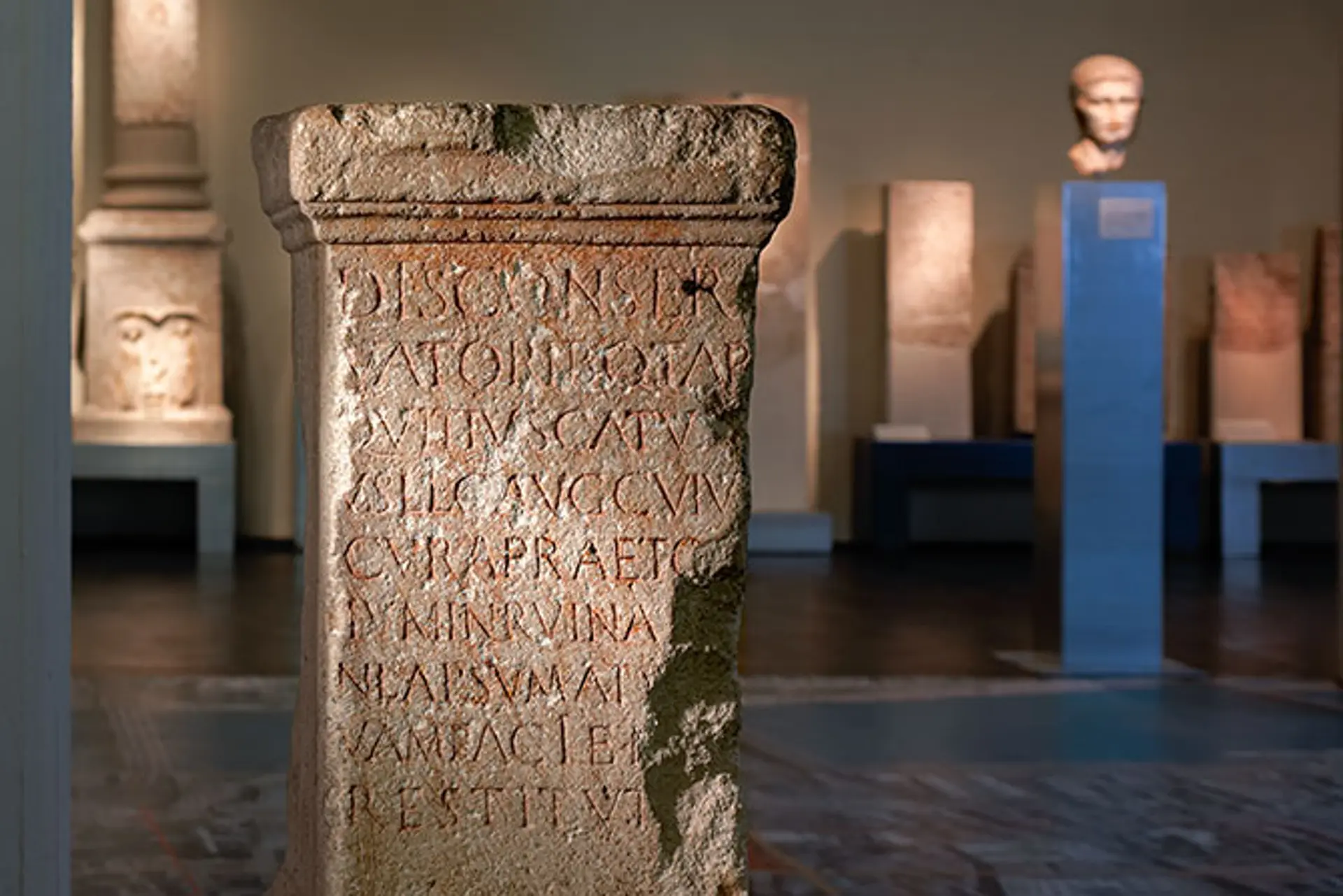 Historisches Archiv der Stadt Köln mit Rheinischem Bildarchiv