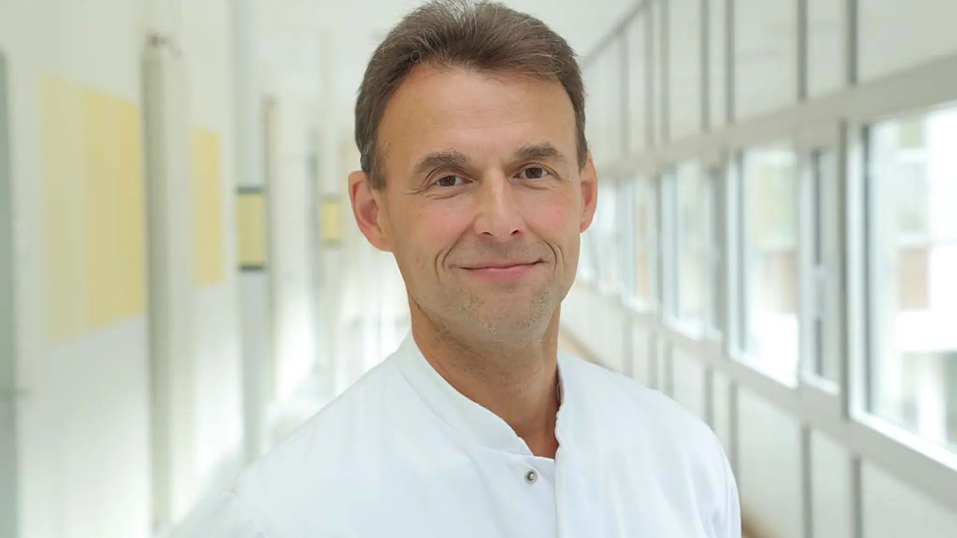 Dr. Jochen Neßler, Ärtzlicher Direktor LVR-Klinik für Orthopädie Viersen
