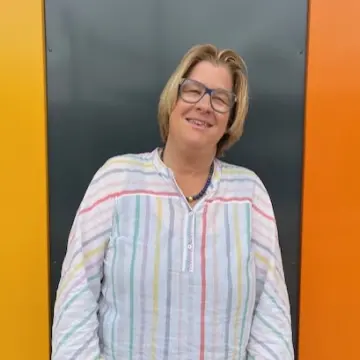 Porträtfoto von Anne Eckhardt