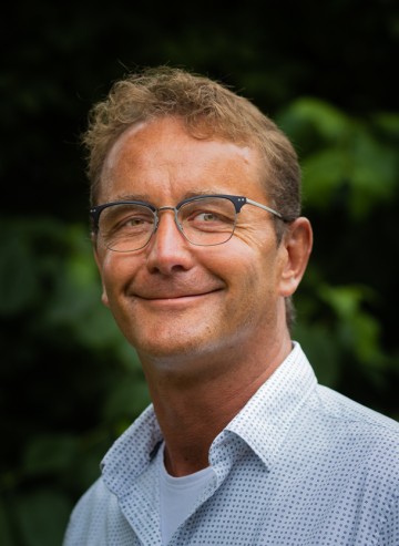 Porträtfoto von Christof Bünk