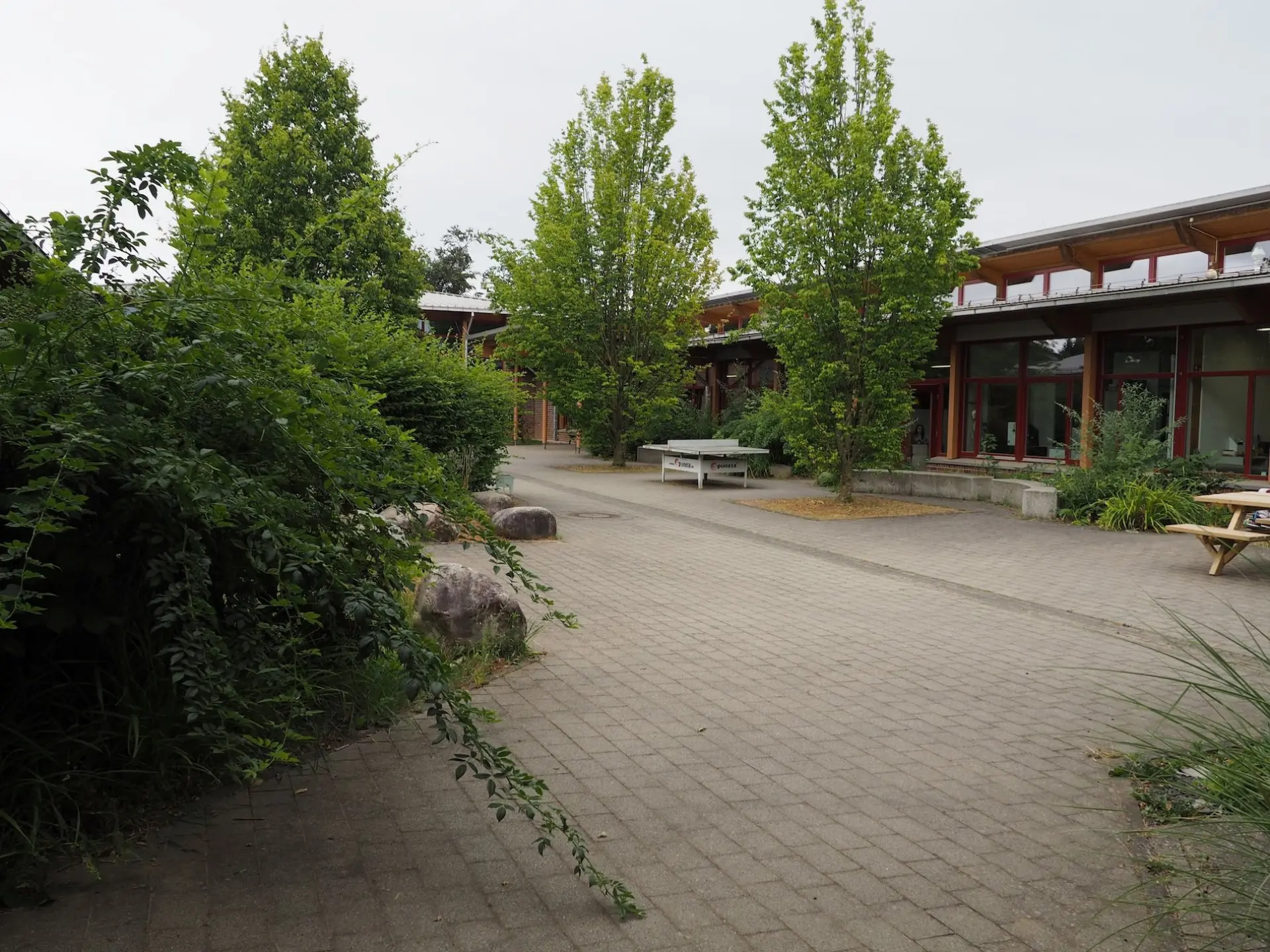 Schulhof der Abschlussstufe