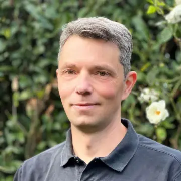 Porträtfoto vom stellvertretenden Schulleiter Carsten Pommerening