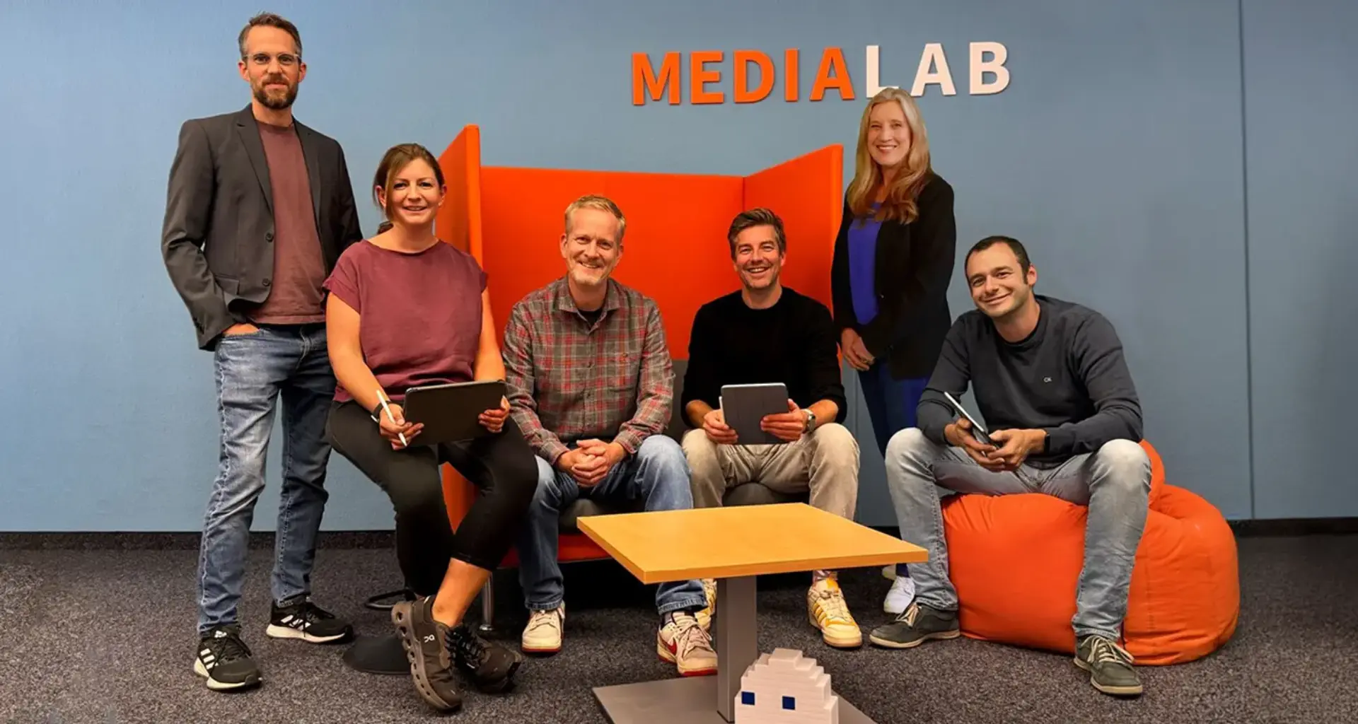 Gruppenfoto der Medienberatenden